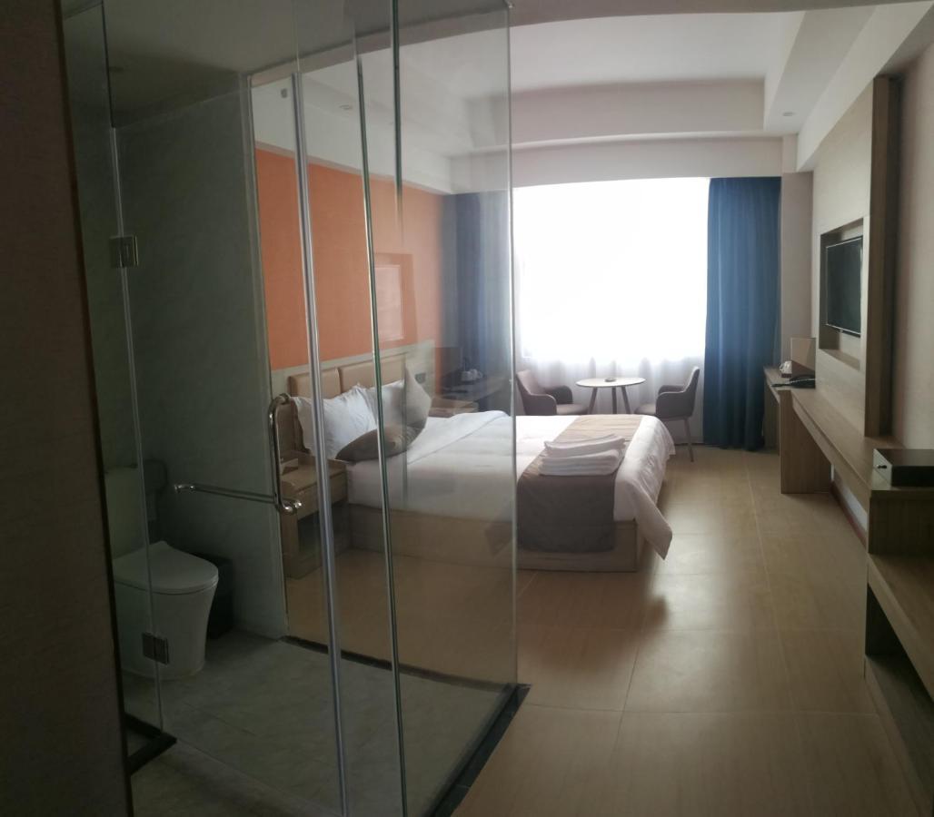 Paci Hotel&Spa Σίχανουκβιλ Εξωτερικό φωτογραφία