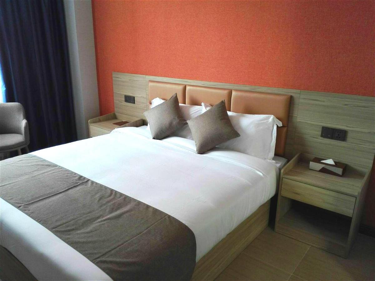 Paci Hotel&Spa Σίχανουκβιλ Εξωτερικό φωτογραφία